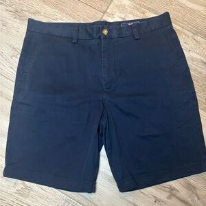 Vineyard Vines Men's Navy Blue Shorts size 33
